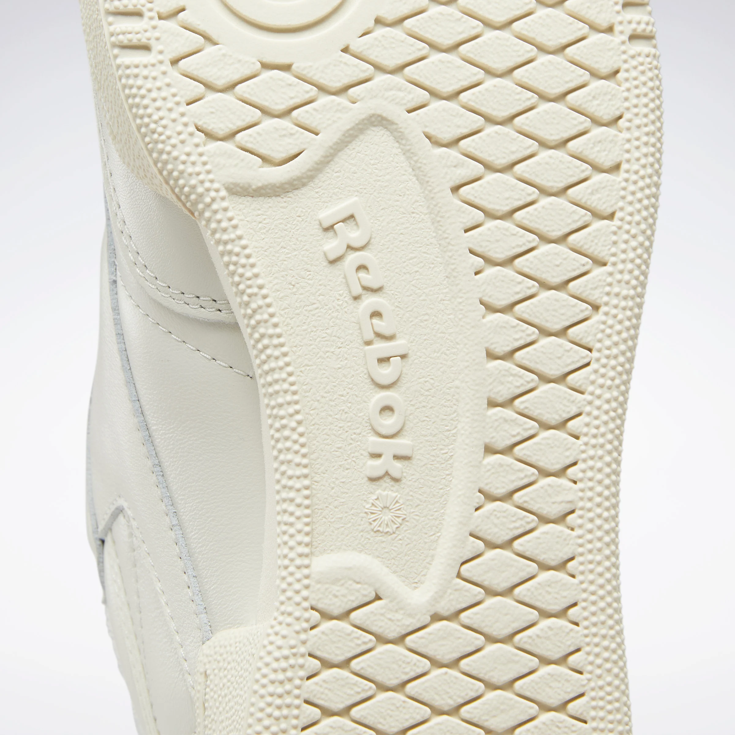 Club C 85 Shoes - Image 4