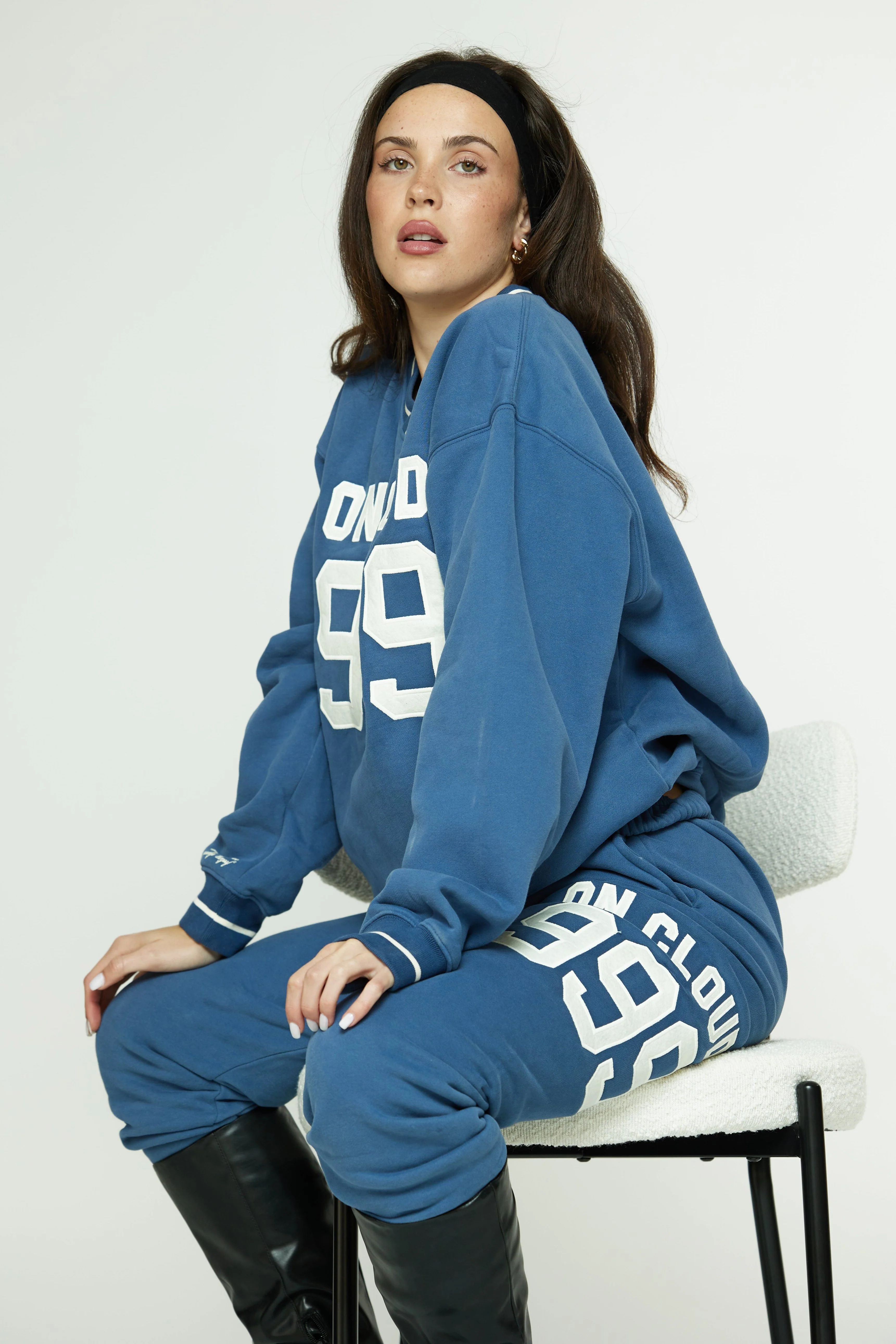 On Cloud Nine Sweatpants - Image 2