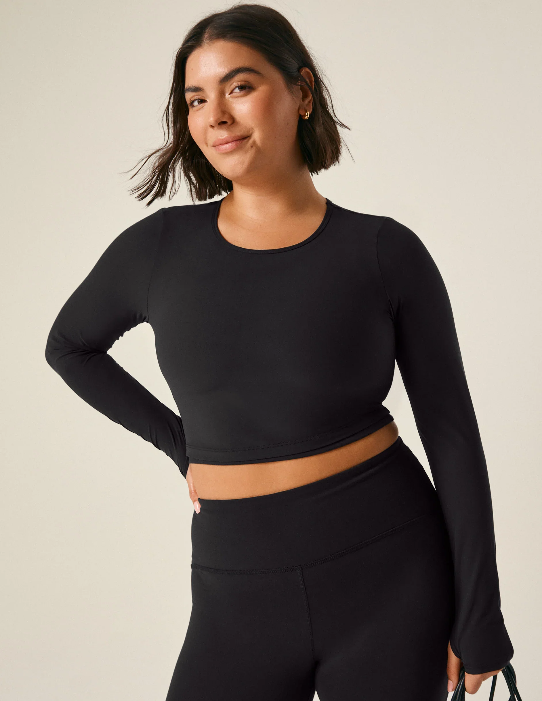 POWERBEYOND™ Lite Cardio Cropped Pullover - Image 9