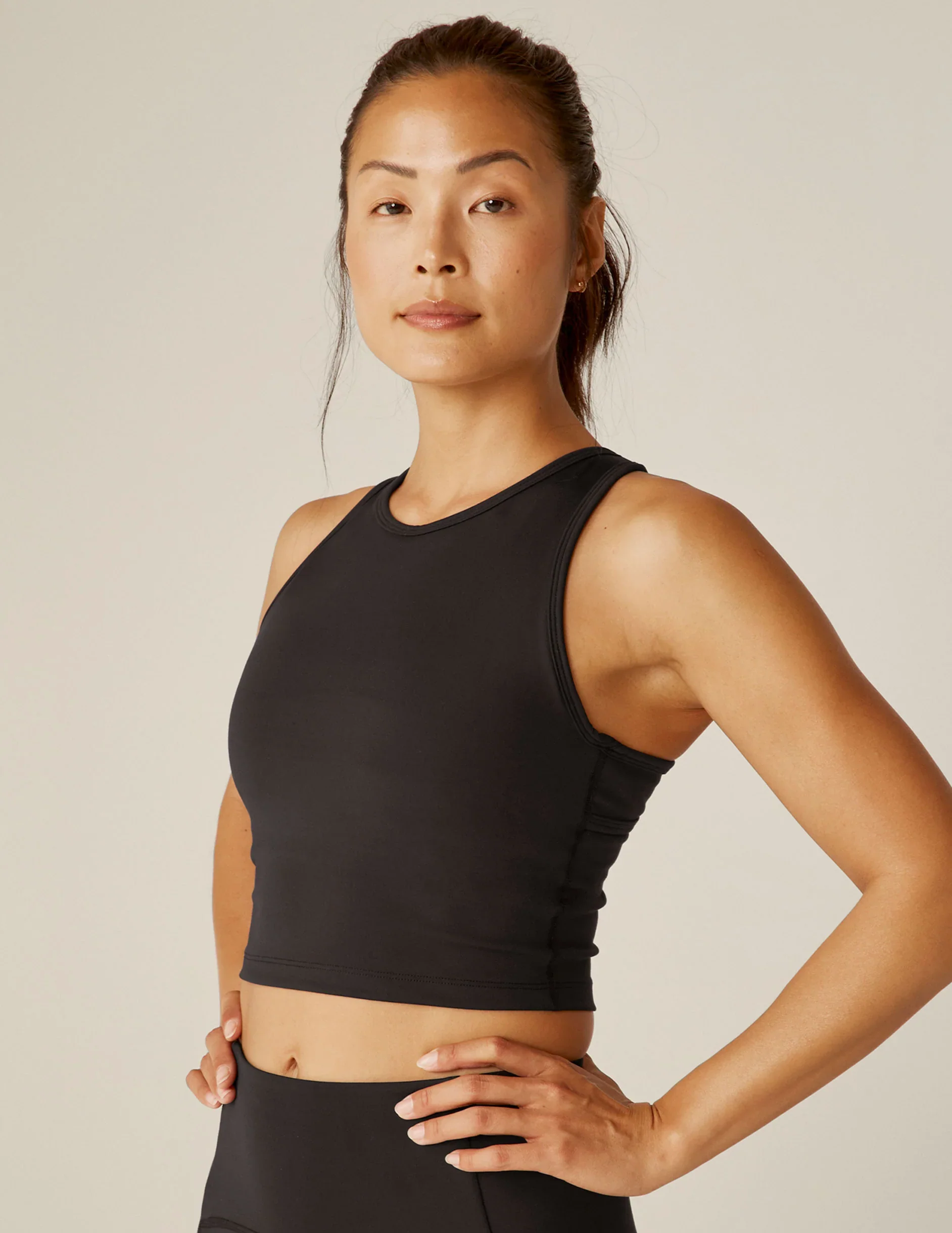 POWERBEYOND™ Strive Cropped Tank - Image 6