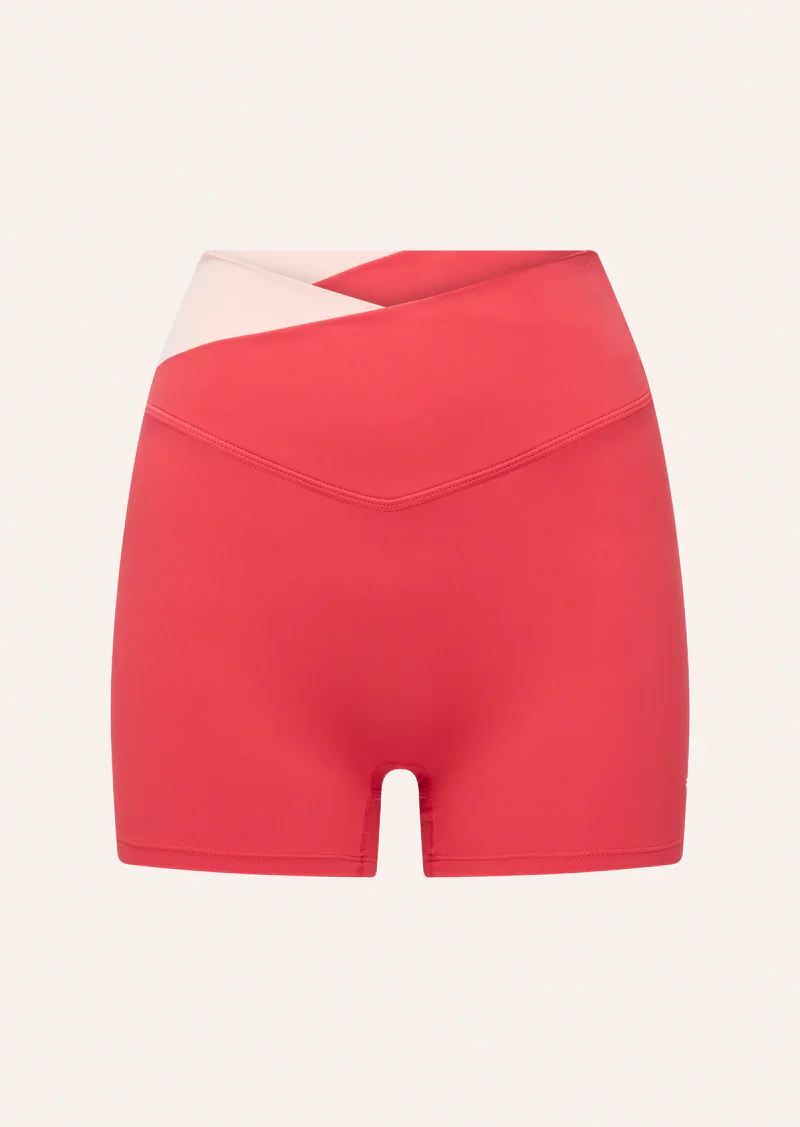 Wander 3" Bike Short In Strawberry - Image 9